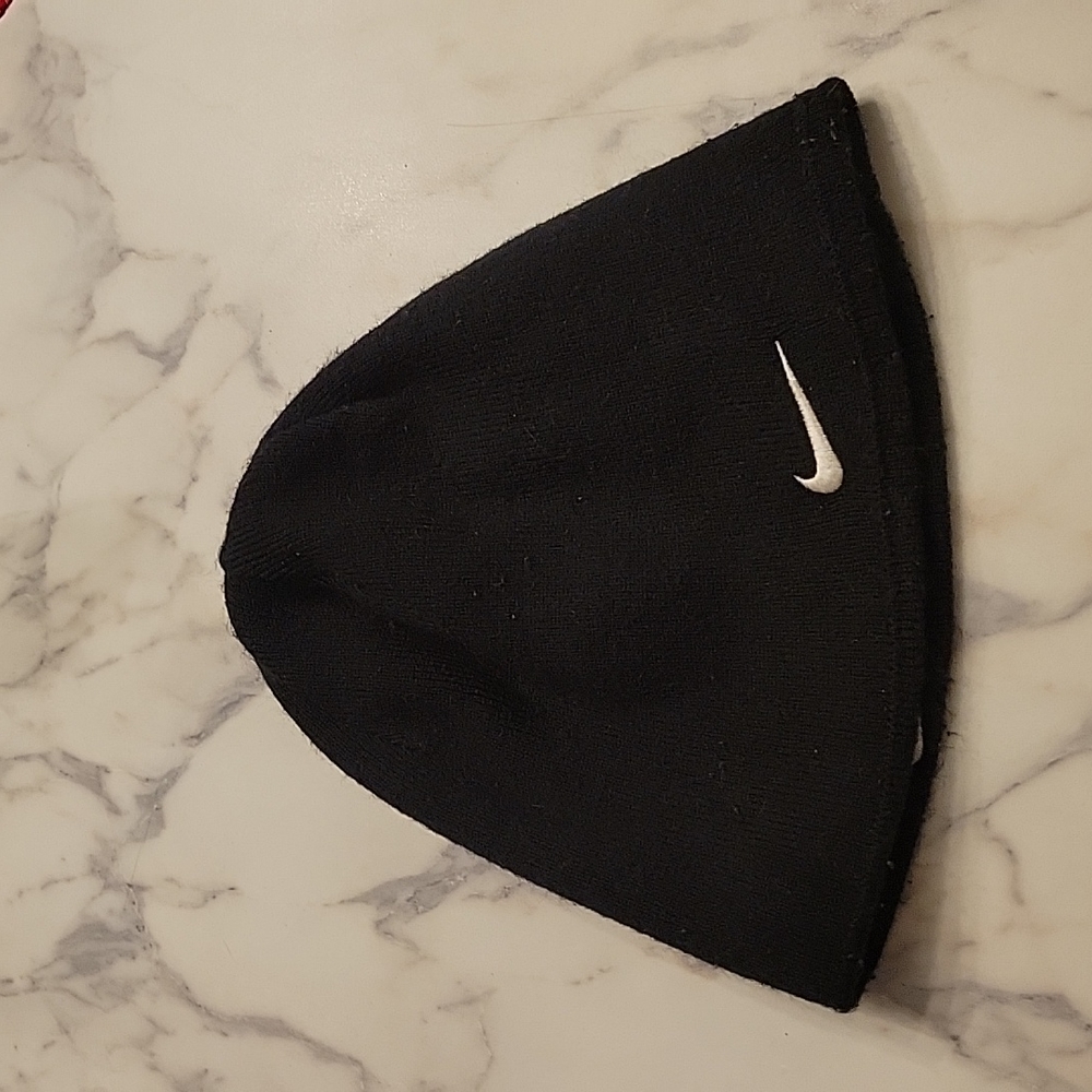 Nike reversible beanie hat